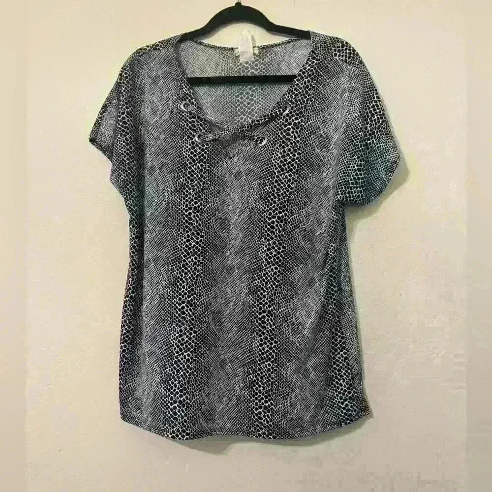 Emi and joe size L blouse - NWOT